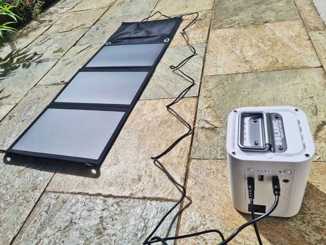 Charging solarbox