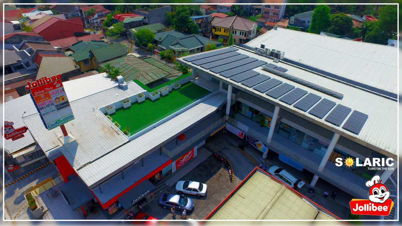 Commercial building with rooftop solar panels