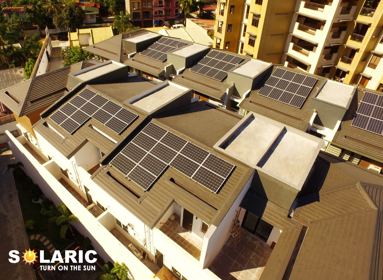 Townhouses with solar rooftops