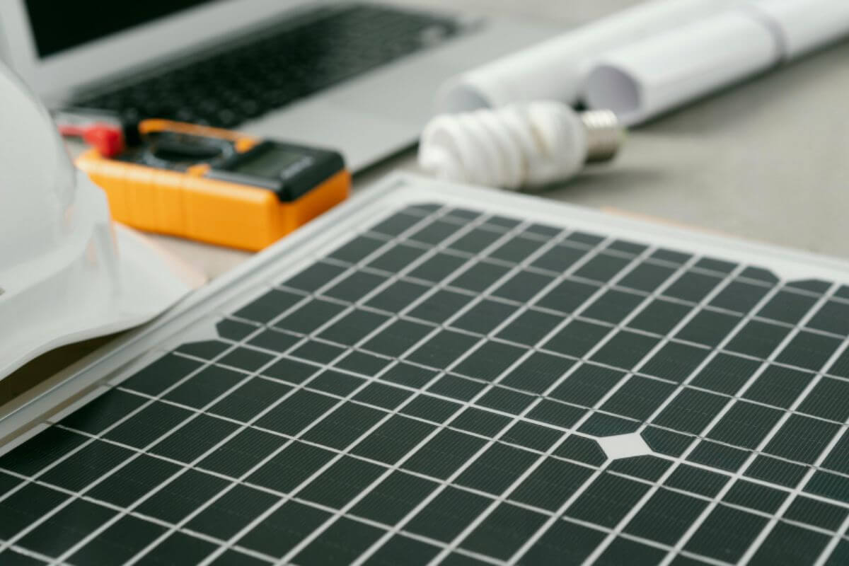 Small Grid Tied Solar Package